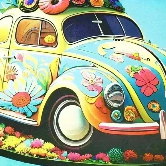 VW print short sleeve crew neck shirt - Picture 5 of 5